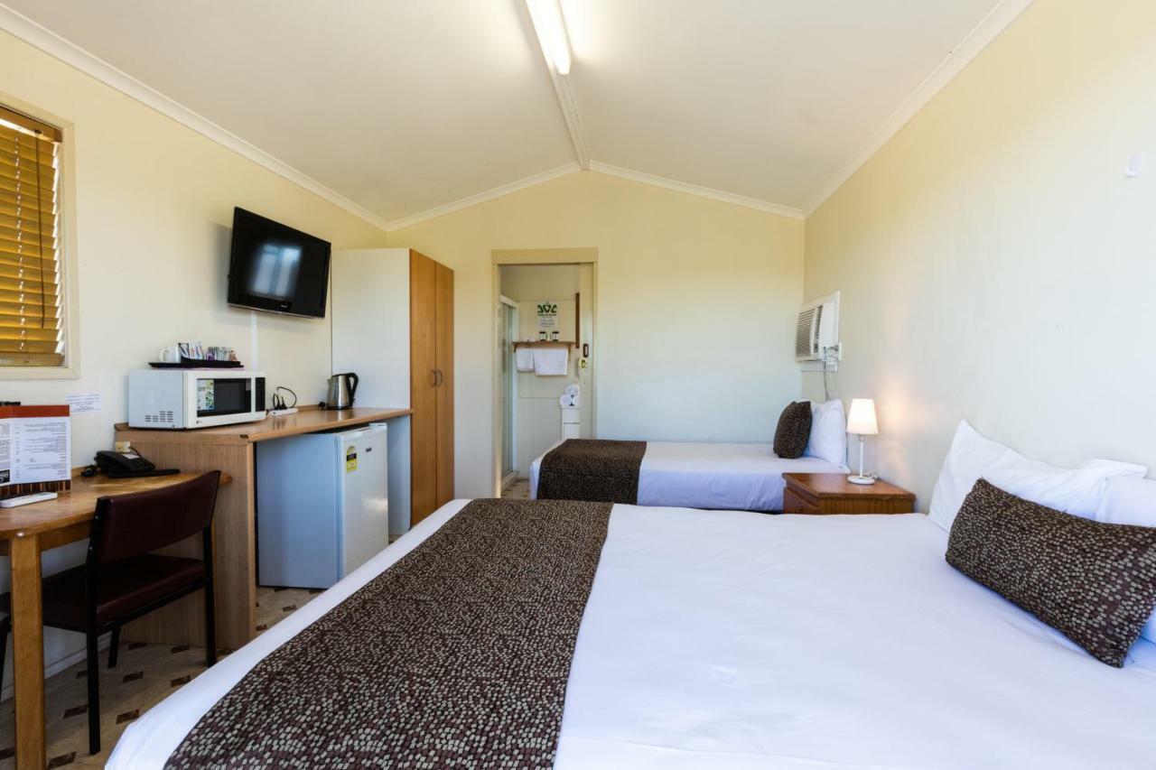 Hotel Settlers Biloela Exterior foto
